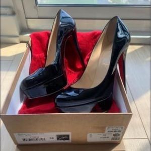 Christian Louboutins - Bianca
USED/WORN
Size 38